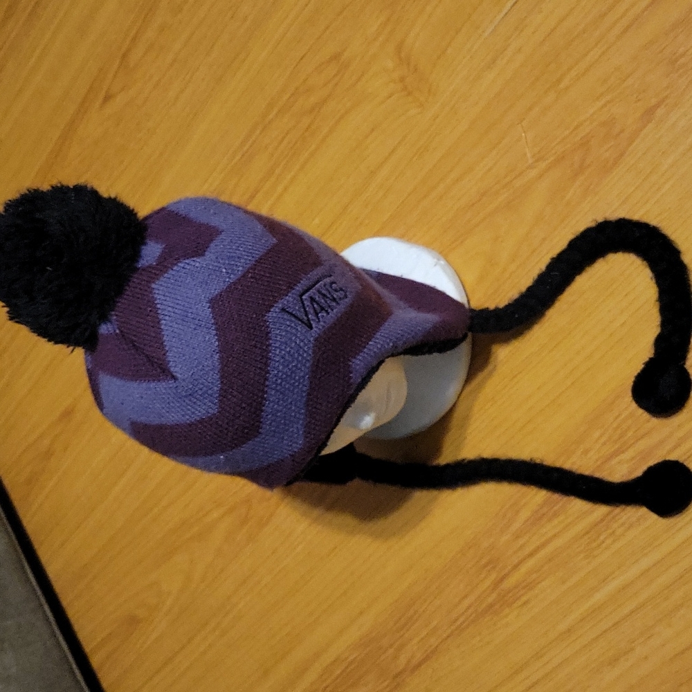 Vans Poof Ball Winter Hat